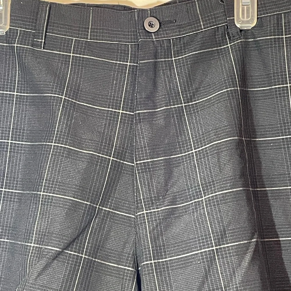 Burnside Men’s size 34 Shorts Black pinstriped cotton blend dress‎ shorts golf